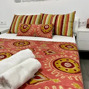 Bed and breakfast Anka Kurro, Rota